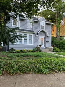 Cool Colonial Filled With Warmth - Image 2