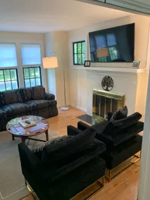Cool Colonial Filled With Warmth - Image 4