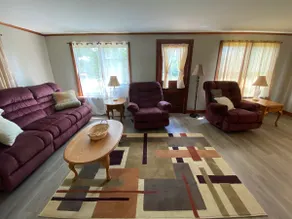 Rushford Lakeside Family Getaway - Image 3