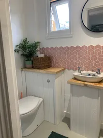 Seaside 1 Bed Studio Conversion - Image 4