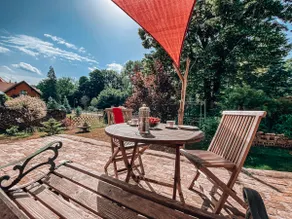 Vacation home on historic farm estate - Image 5