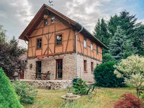 Vacation home on historic farm estate - Image 2