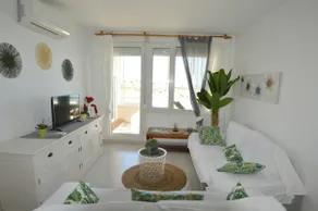 Beautiful apartment on the sea front. - Image 5