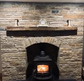 Beautiful, newly renovated Riverside House, Brosna - Image 2