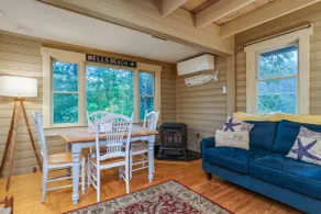 Quiet 3-Bedroom Beach Cabin Getaway! - Image 5
