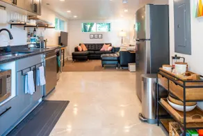 Lovely 1 BR apartment close to canyons in Holladay - Image 2