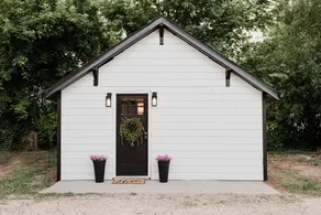 Private Farmhouse Studio - Image 2