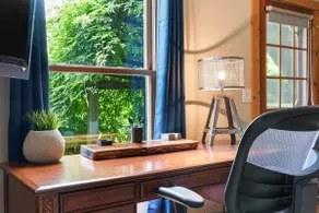 Hidden Gem & Cozy Cabin Retreat - Image 4