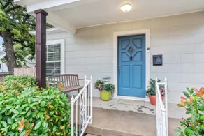 Comfy Cottage-great location-short and long stays - Image 3