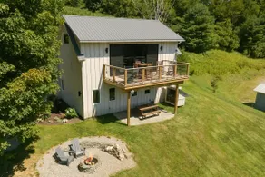 The Barn - Modern Living in Small Town Vermont - Image 5