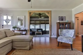 Cozy Cottage on the River - Image 3