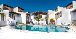 Luxury Pool Villa ” H” , Pet Friendly - Image 3