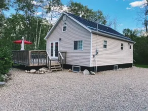 The Cabin on Grey Owl - with hot tub - Image 5