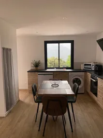 Beautiful 50 m2 apartment with mountain views - Image 4