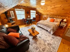 Cozy Studio/Romantic Getaway - Image 3