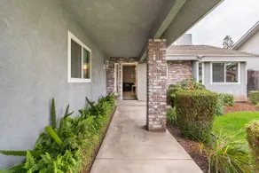 Fountain House -3 BR/2 BA w/pool & hot tub - Image 2