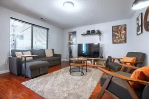 Cozy Home 3BR - Prime Location! - Image 5