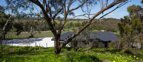 Barossa house in the vines & stunning valley view! - Image 2