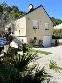 Country house between vineyard and woods - Image 3