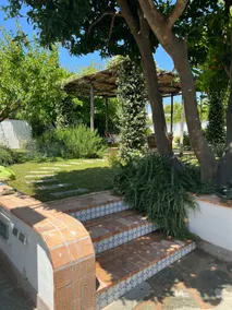 Cozy and bright house with garden - Image 3