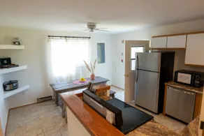 6-Person House with private hot tub and screen porch - Image 5