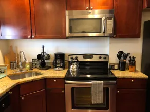 NEW LISTING! Trendy rowhouse in Patterson Park - Image 2