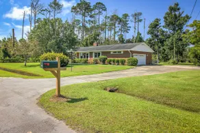 Hobe's Place- Pet-Friendly, Private, & Waterfront! - Image 5