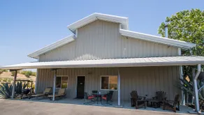 3 Bed, 2 story loft/majestic farm in Paso Robles - Image 3
