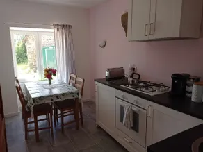 Magnolia - Cozy 3 star Cottage with heated pool and hot tub - Image 3