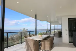 Villa paradiso - 5 bed - beach access - pool - Image 2
