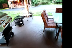 Roundtopian Retreat Cabin~ - Image 3