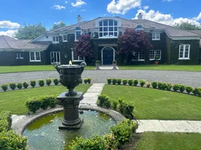 Gilmore Manor - Image 3
