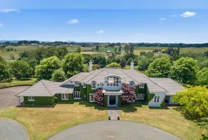 Gilmore Manor - Image 2