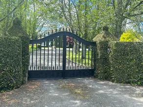 Gilmore Manor - Image 4