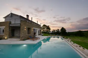 Villa in Istria stunning view & huge infinity pool - Image 3