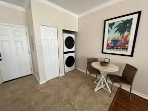 A1A Beach Retreat Unit D - Clean Full Apartment - Image 4