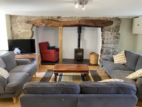 Traditional Welsh cottage in Llanberis - Image 2