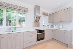 Rose Villa - A Beautiful 5 Bedroom Country Retreat - Image 4