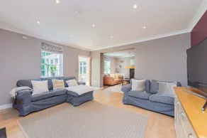 Rose Villa - A Beautiful 5 Bedroom Country Retreat - Image 5