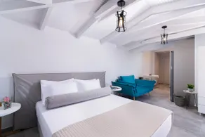 Junior Apartment | Sea & Mountain View [40 m²] - Image 3