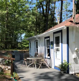 D & R Country Cottage - Image 2