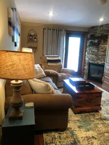 Above It All - A cozy mountain scenic getaway! - Image 3