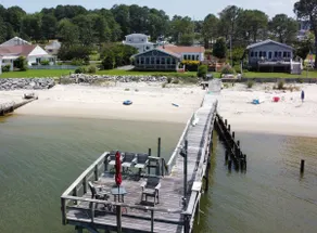 Stunning Beachfront Cottage on the Chesapeake - Image 2