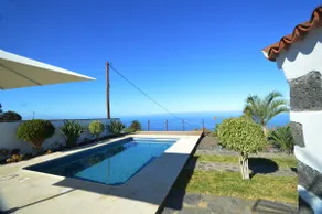 Casa Sol y Mar, private pool in La Palma - Image 5