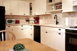Charming Gretna Bungalow Between Omaha and Lincoln - Image 4