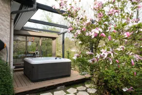 Streamside Lodge - Image 4