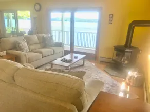 AMAZING! LAKESHORE HOME w/DOCK; Sleeps 7 - Image 5