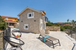 Peaceful stone nest with private heated pool - Image 2