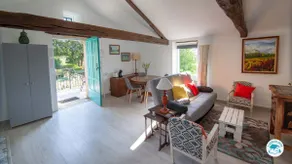 Rural house with pool very close to Santiago. - Image 3