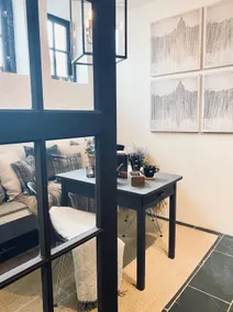 Studio with private entrance - Image 5